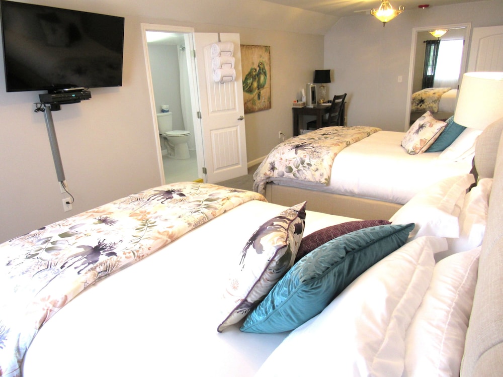 The Sky View Inn - photo 6