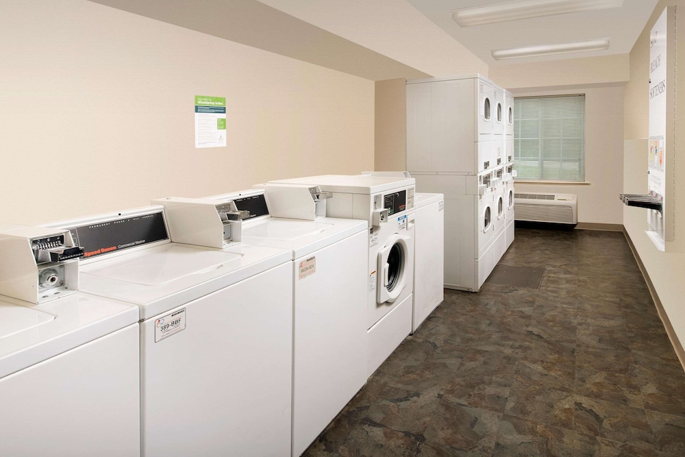 WoodSpring Suites Lebanon - photo 25