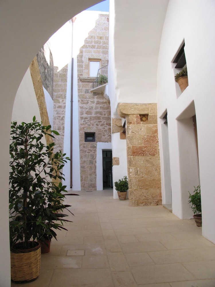 Corte dei Nonni — hotel in Presicce
