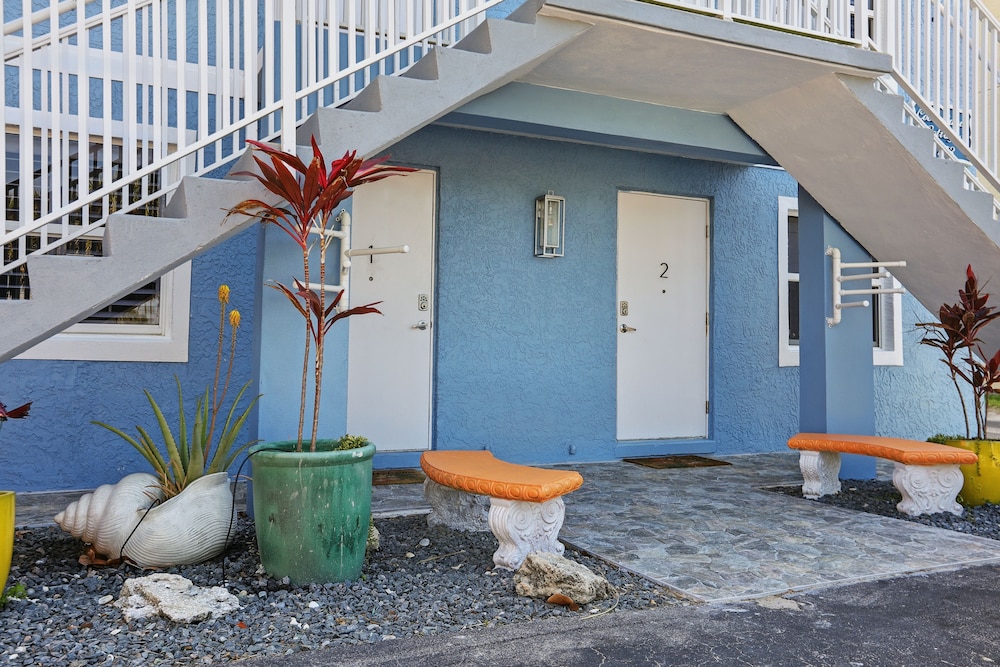 Coco Sands Beachside Cottages - photo 91
