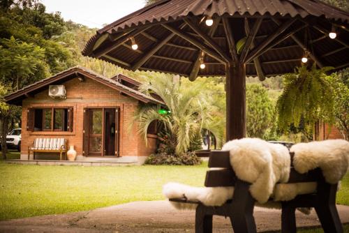 Pousada do Salto Ventoso Serra Gaúcha Casa 1 in Farroupilha, Brasil