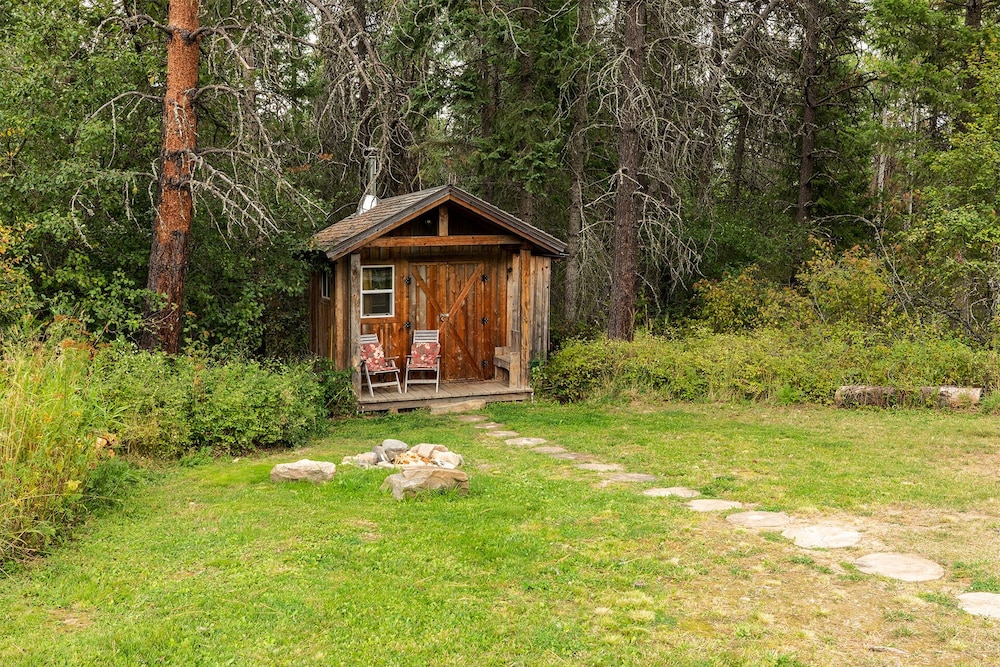 Talus Rock Retreat - photo 26
