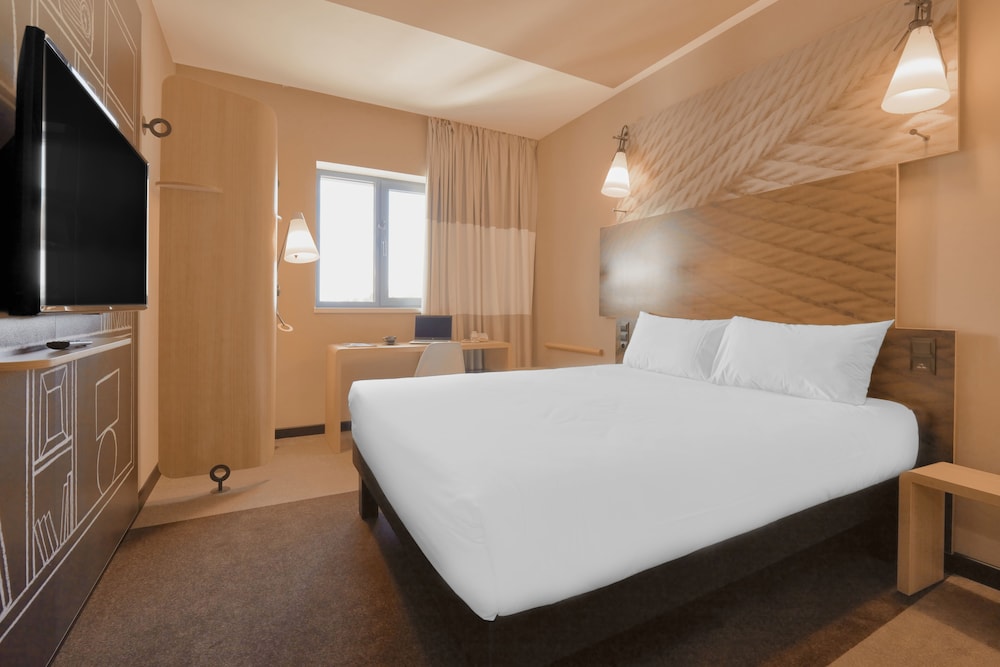 ibis Aktobe — Aktobe — photo 4