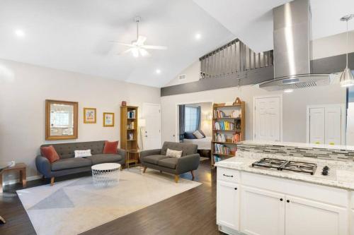 Wonderland Retreat Near Downtown Free Parking — 4-Star Luxury Hotel in San Diego, United States