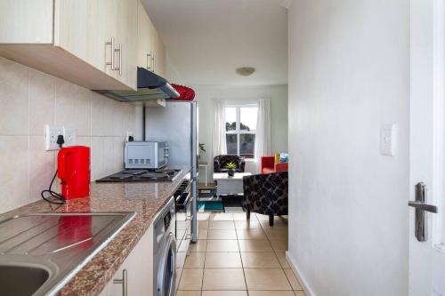 Funky 2bed apartment with multipurpose room