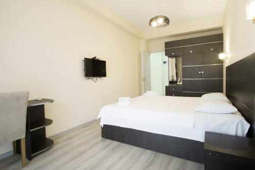 Heart of Ortachala 2Bedrooms with open view