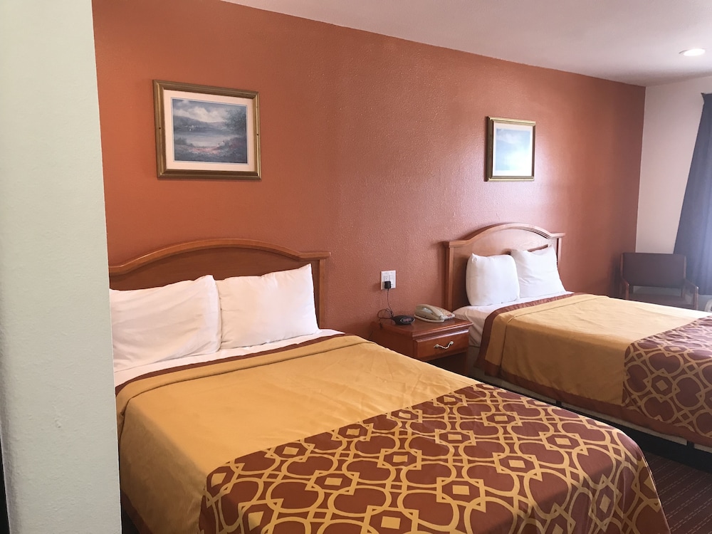 Americas Best Value Inn Bowie - photo 10