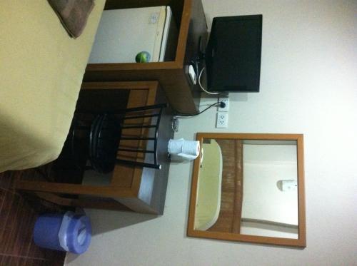 White Orchid Inn II