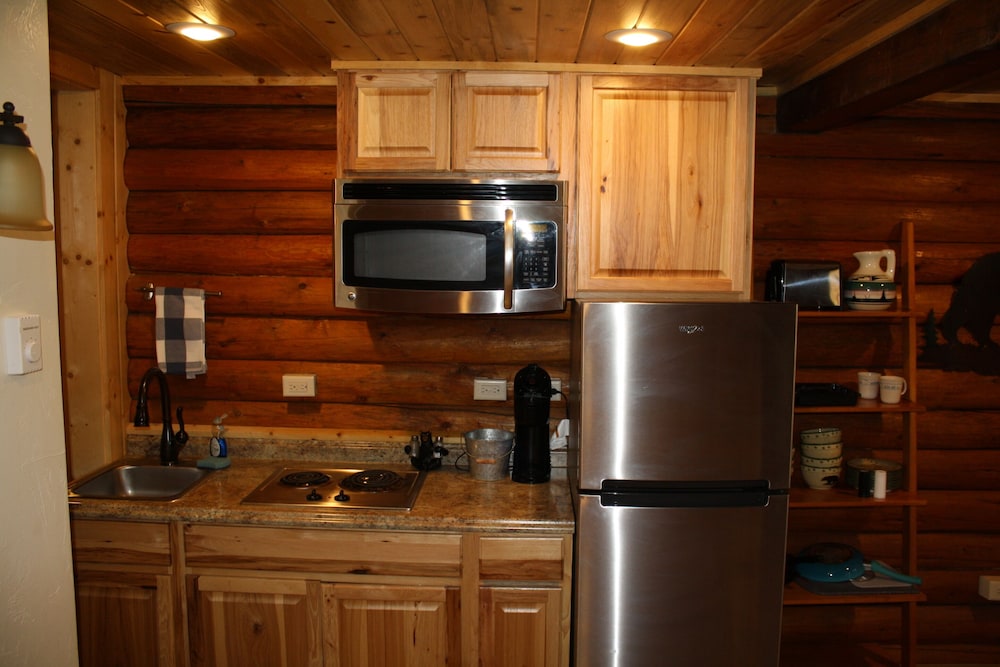 The Historic Wapiti Lodge - photo 43