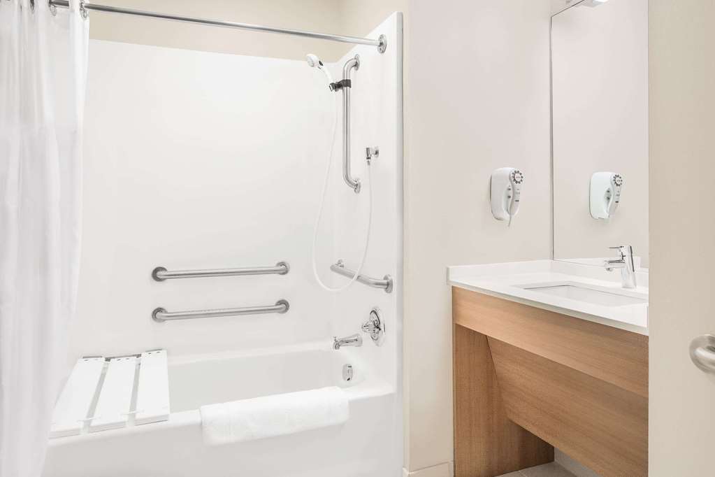 Microtel Inn & Suites by Wyndham Ocean City - photo 11