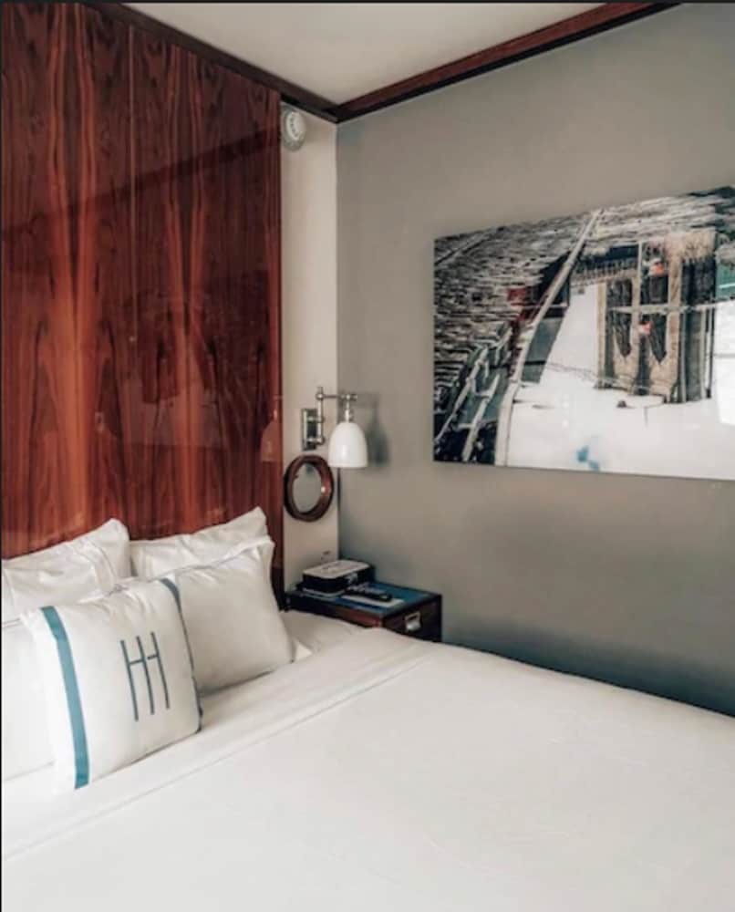 Hotel Hugo - photo 11