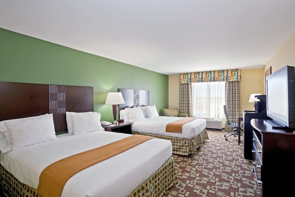 Holiday Inn Express Hotel & Suites Dumas by IHG - photo 7