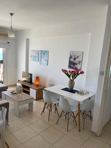 Alex Beach Apartment 31