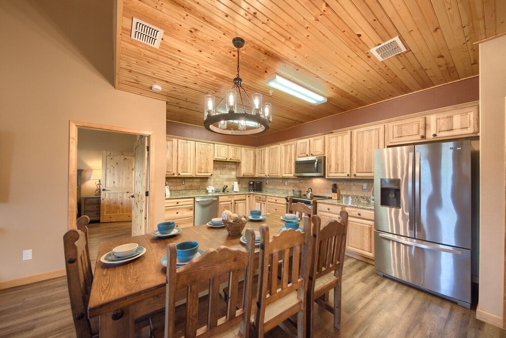 Old Mills Resort OM A6 3 Bedroom Condo by RedAwning - photo 8