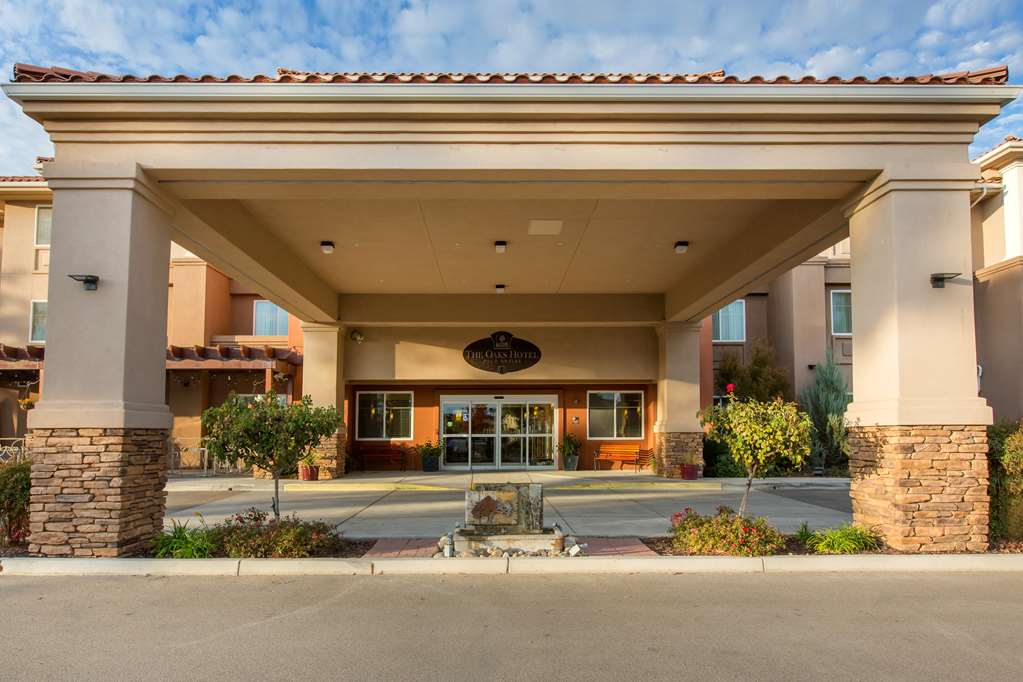 The Oaks Hotel & Suites - photo 2
