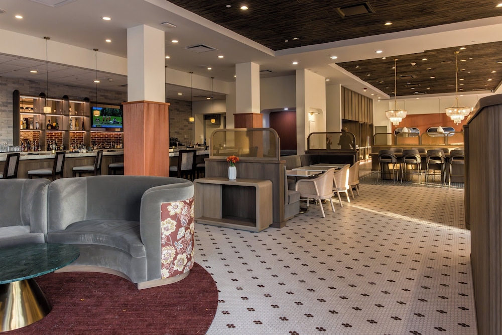 voco The Clair Cincinnati Downtown by IHG - photo 24