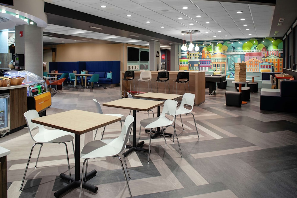 Tru by Hilton Farmville - photo 2