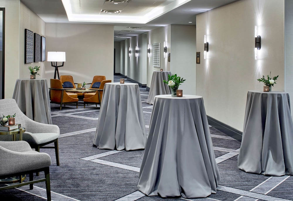Cumberland House Knoxville Tapestry Collection by Hilton - photo 99