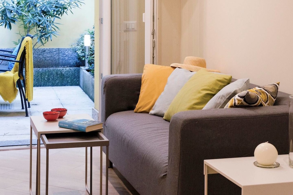 La Corte Fiorita Como in Como, Italy