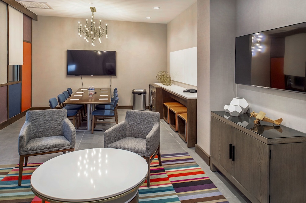 Crowne Plaza St. Louis Airport by IHG - photo 170