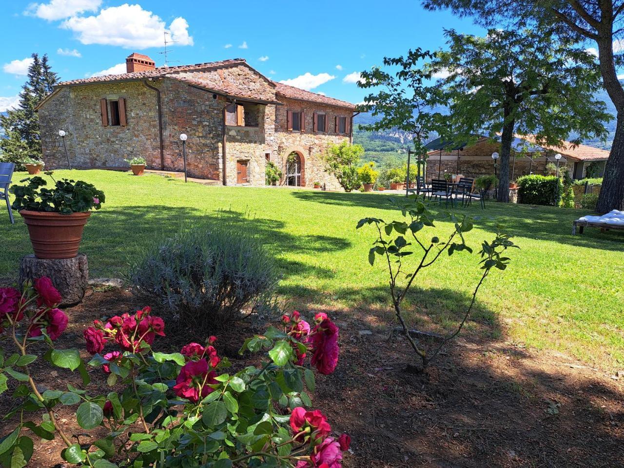 Casa Vacanze La Favilletta — 4-Star Luxury Hotel in Torri Di Quartesolo, Italy