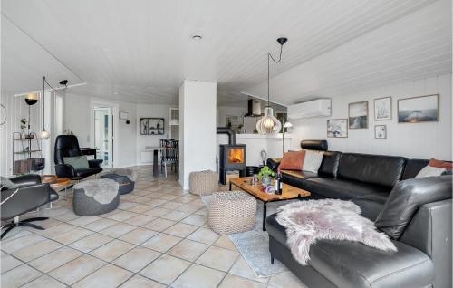 Gorgeous Home In Oksbøl With Sauna — Oksbol — photo 4