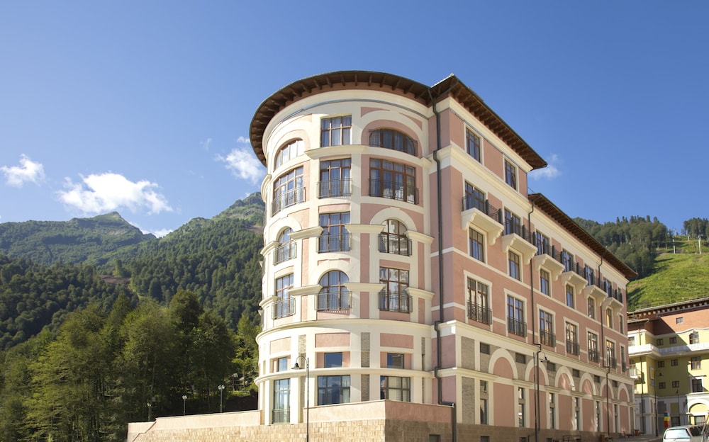 Dolina 960 in Sochi, Russia