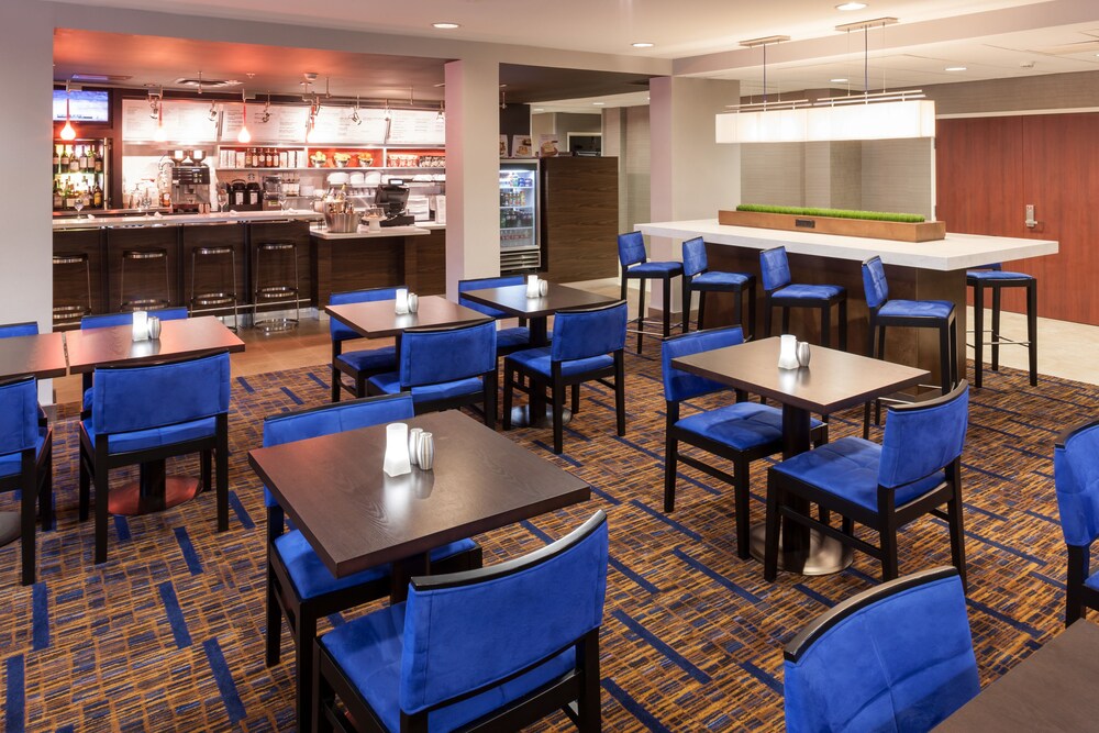 Courtyard by Marriott Brownsville - photo 38