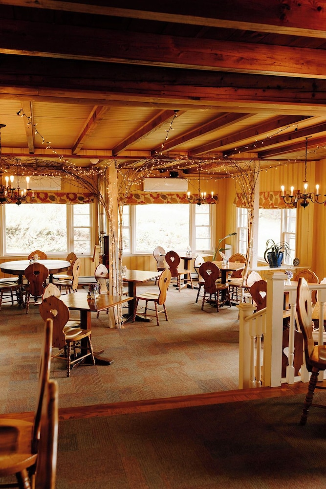 Snowvillage Inn - photo 221