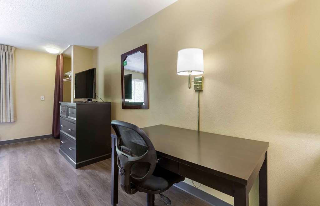 Extended Stay America Suites Washington DC Landover - photo 14
