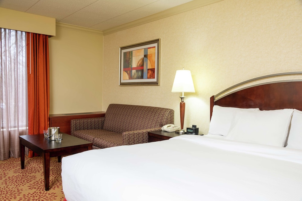 DoubleTree by Hilton Hotel Grand Rapids Airport - photo 24