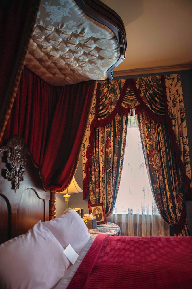 Anchuca Historic Mansion & Inn - photo 35