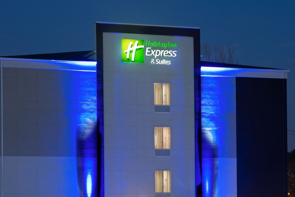 Holiday Inn Express & Suites New Cumberland by IHG - photo 38