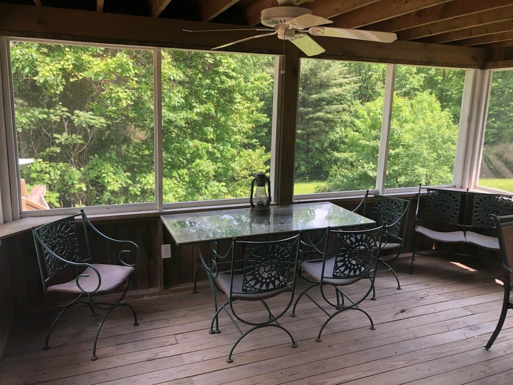 Yellow Barn Estate - photo 45