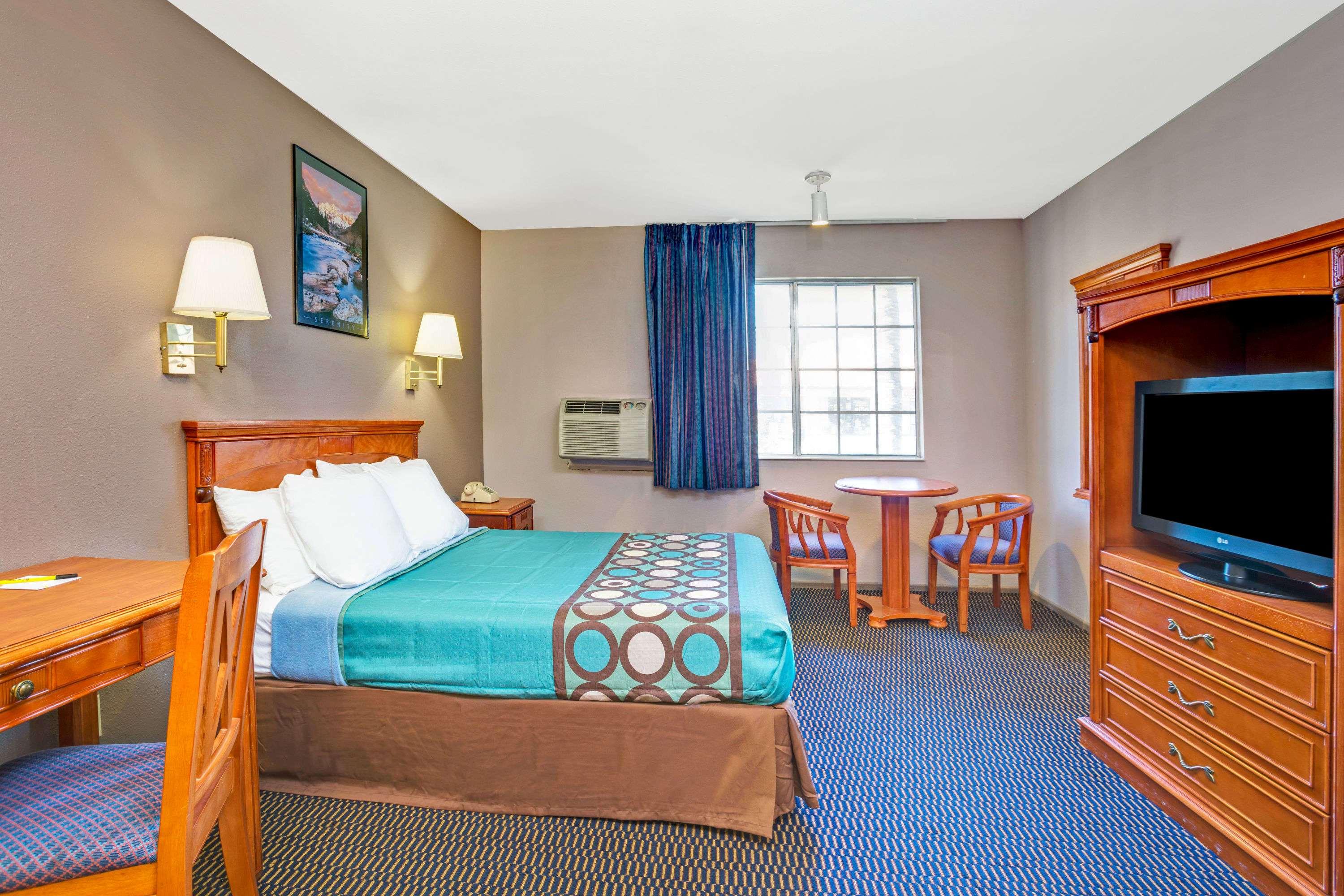 Super 8 by Wyndham Upland Ontario CA - photo 11