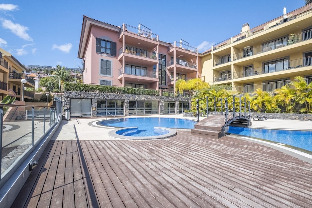 Living Funchal by Homie — 4-Star Luxury Hotel in Funchal, Portugal