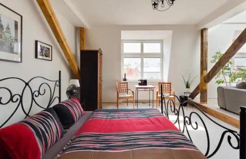 Lenka's cozy Red studio Lenka's cozy Gold apartment — 4-Star Luxury Hotel in Prague, Czech Republic