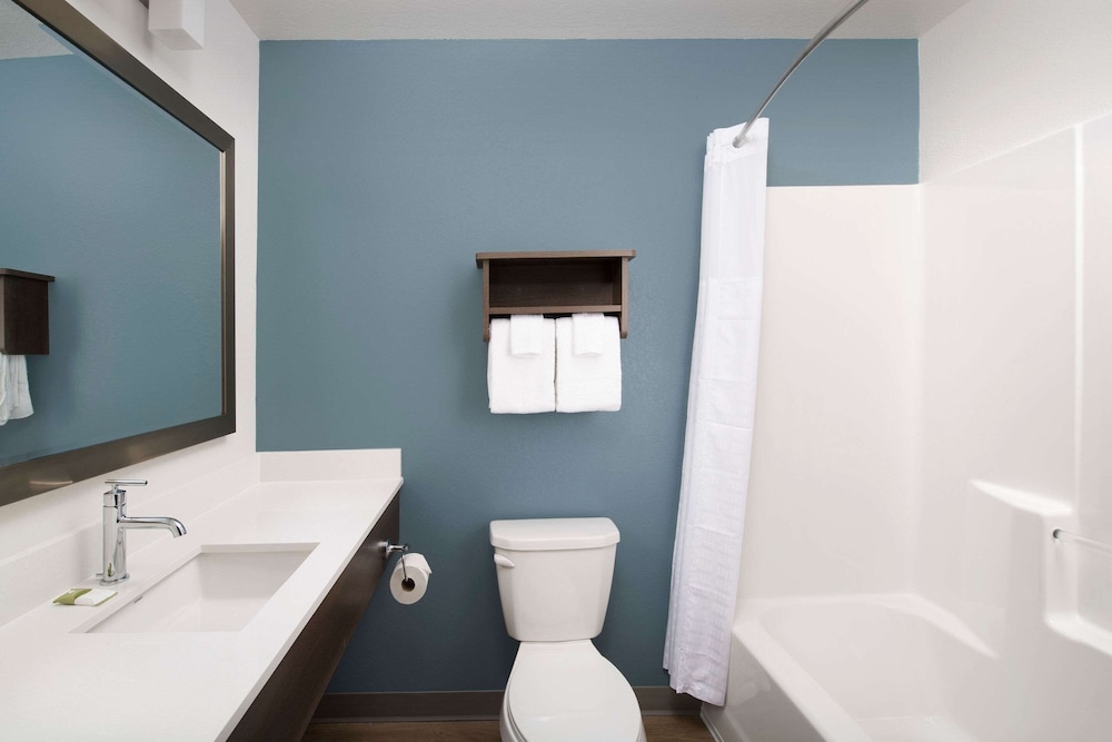 Woodspring Suites West Des Moines - photo 27