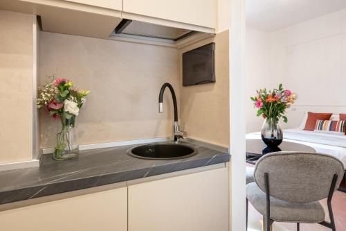 White Flat Termini — 4-Star Luxury Hotel in Rome, Italy