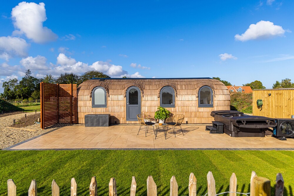 Indrek Mayflower Meadow — 4-Star Luxury Hotel in Brandesburton, United Kingdom