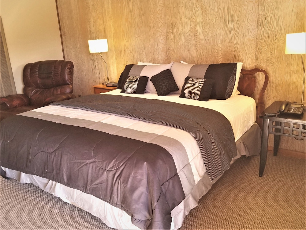 Duffer Motel - photo 27