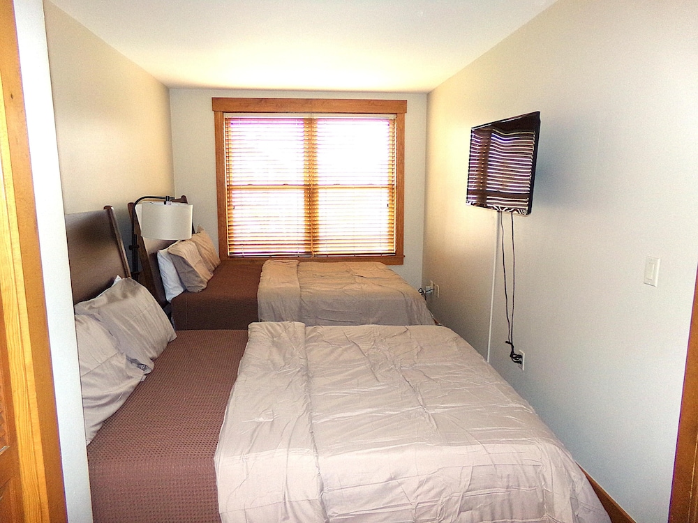 Springs 2 Bed 3 Bath Murphy - photo 14