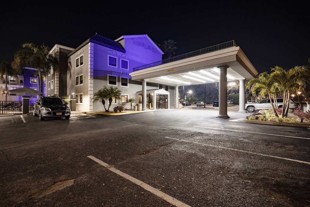 La Quinta Inn by Wyndham Tampa Near Busch Gardens - photo 6