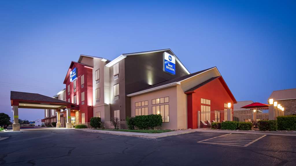 Best Western Cannon A.F.B. - photo 11