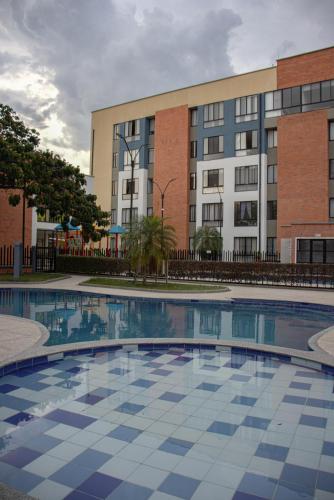Apartamento Completo Perfecto — 4-Star Luxury Hotel in Cartago, Colombia