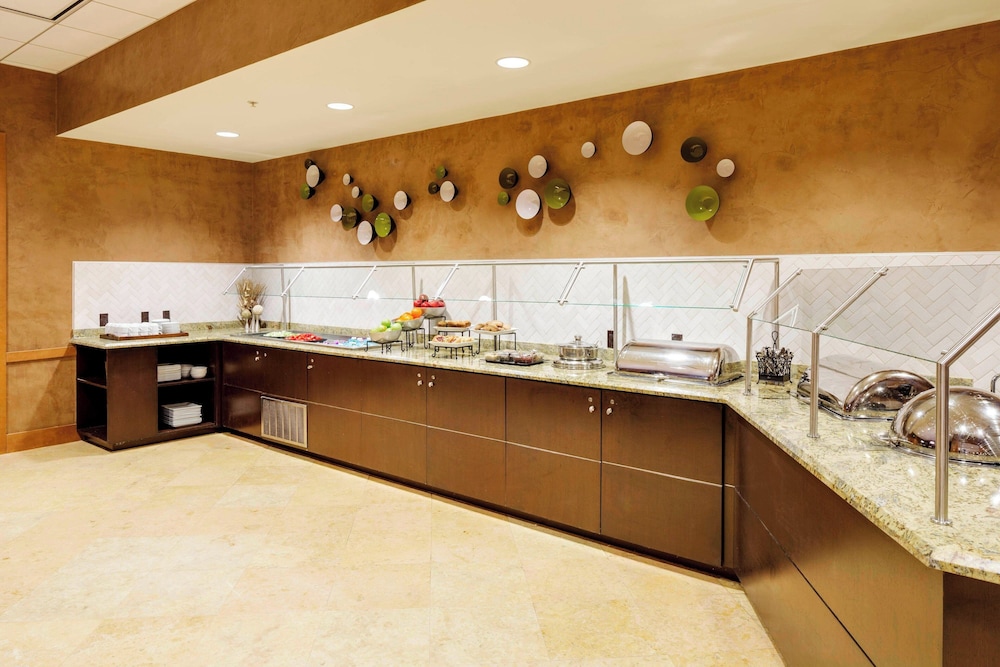 Courtyard by Marriott Boston Logan Airport - photo 43