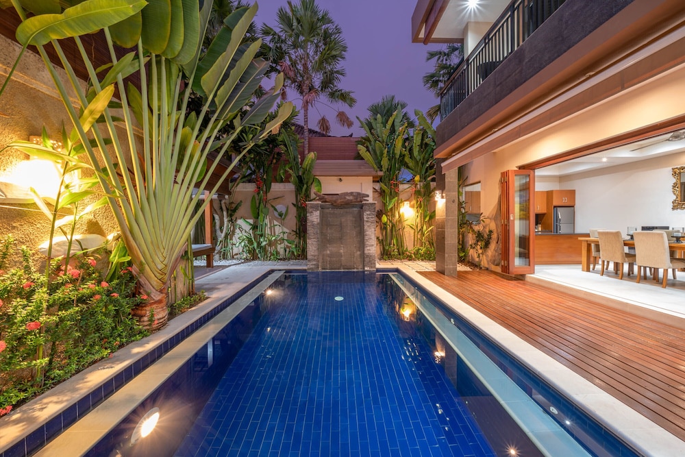 Villa Seacluded 1 3BR Villa in Central Seminyak Large Pool — 4-Star Luxury Hotel in Seminyak, Indonesia
