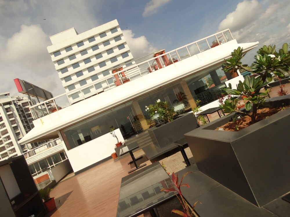 Sea Queen Hotel in Kozhikode, India