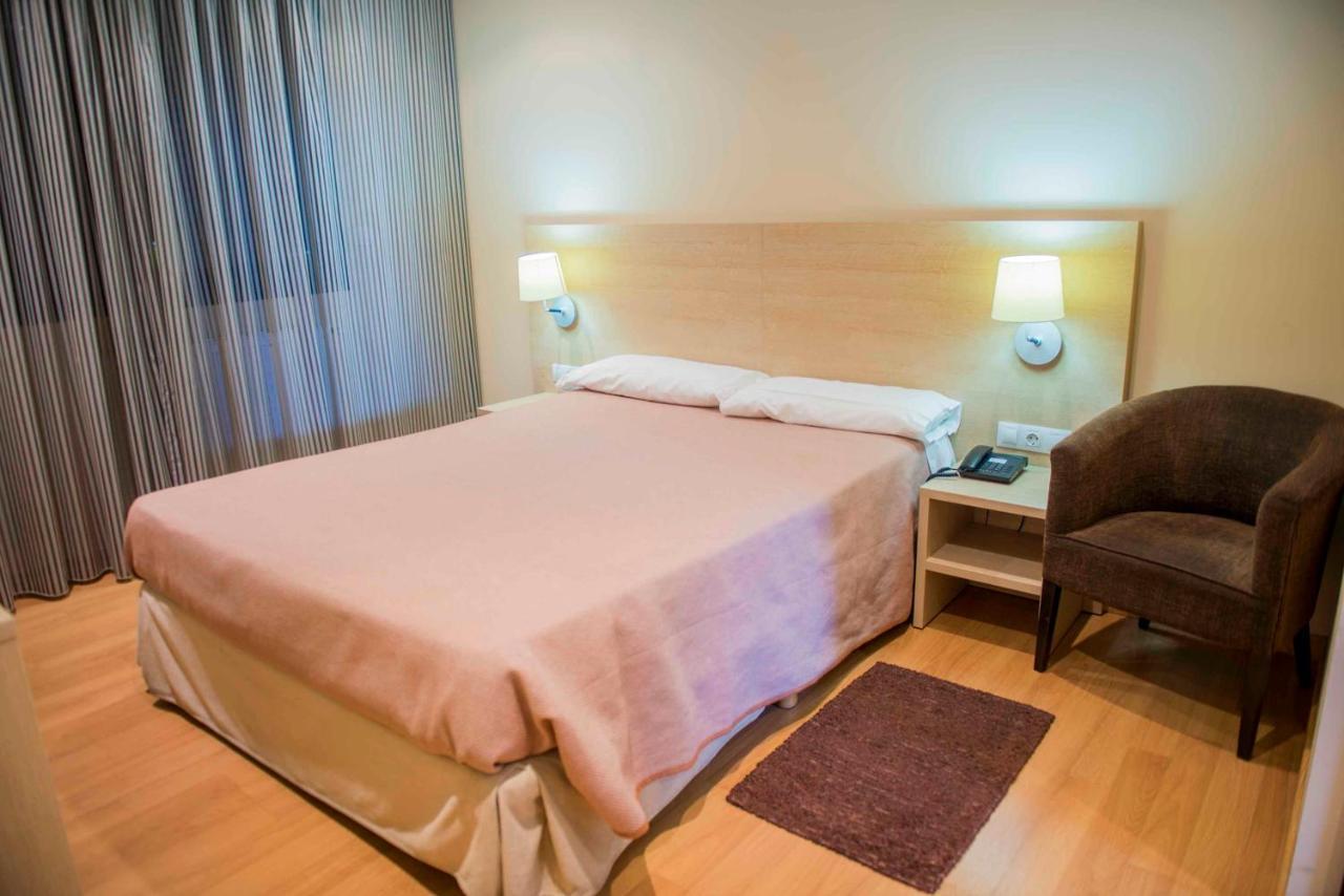 Hotel Meson de Erosa — Viana — photo 3