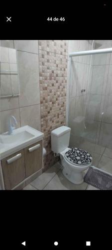 Quarto completo com banheiro privado - carbon neutral hotel in Penha